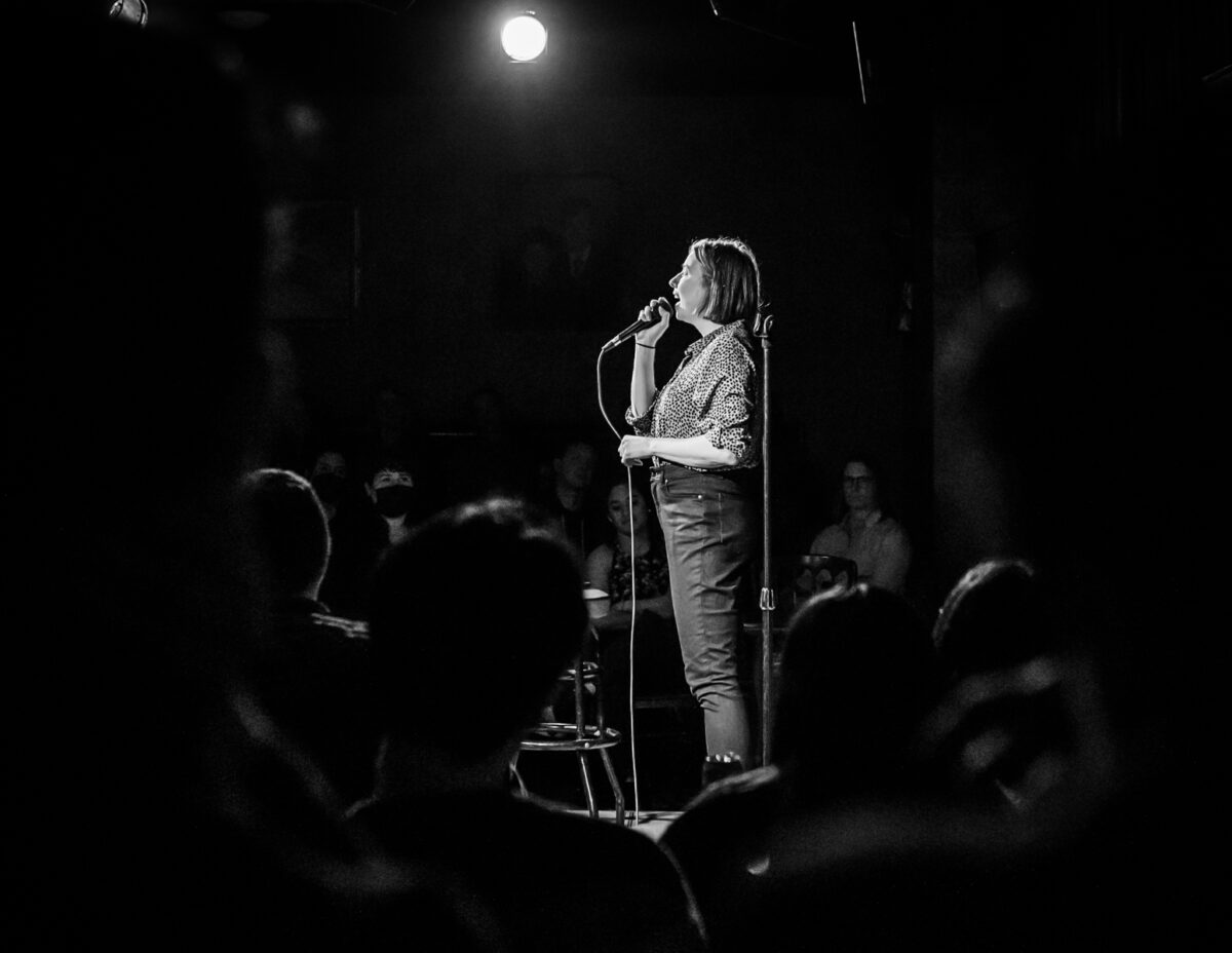 A Local's Guide to the 13 Best Comedy Clubs in Chicago Landing